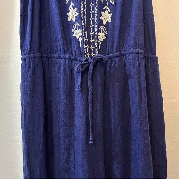 Knox Rose Floral Embroidered Front Tie Jumpsuit - Size Medium - Picture 4 of 9